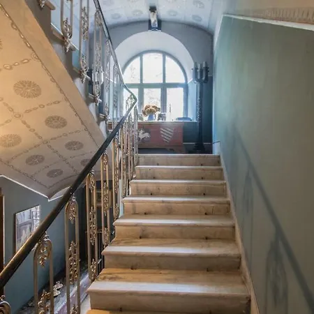 Degli Affreschi Villa